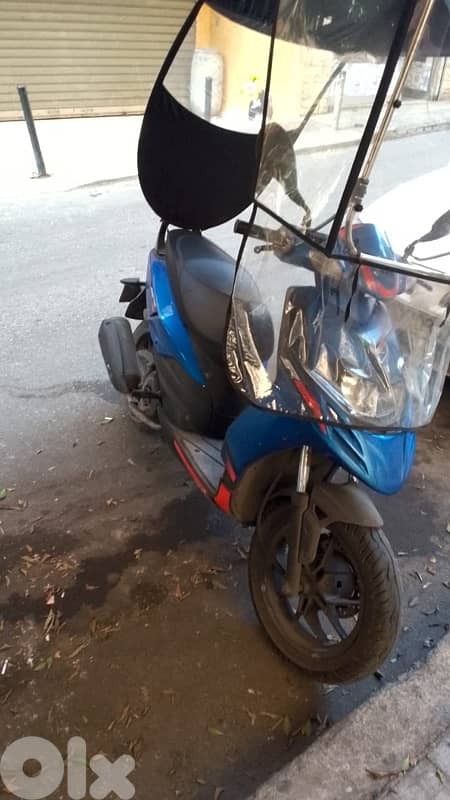 Aprillia sr 125 2024 3
