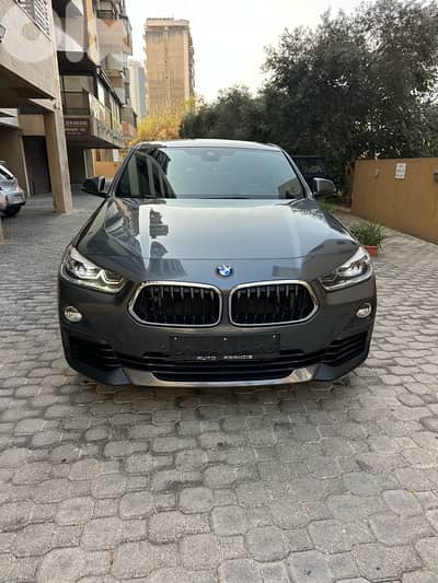 BMW X2 x-drive 28i Sport Package 2018 gray on brown (clean carfax)