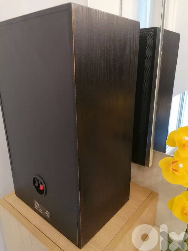 LQ speakers 3 ways. . original. 7