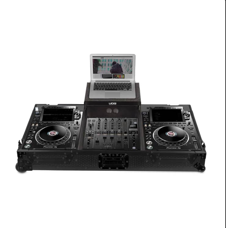 UDG Ultimate Flight Case Pioneer CDJ-3000 / 900NXS2 Plus (Laptop Shelf 2