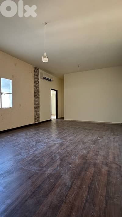 Apartment For Rent In Kartboun-Jbeil شقة قرب الاوتوستواد للإيجار