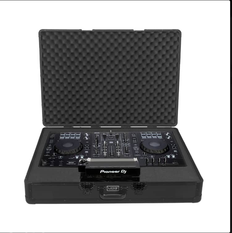 UDG Ultimate Pick Foam Flight Case Multi Format MK2, XXL, Black 1