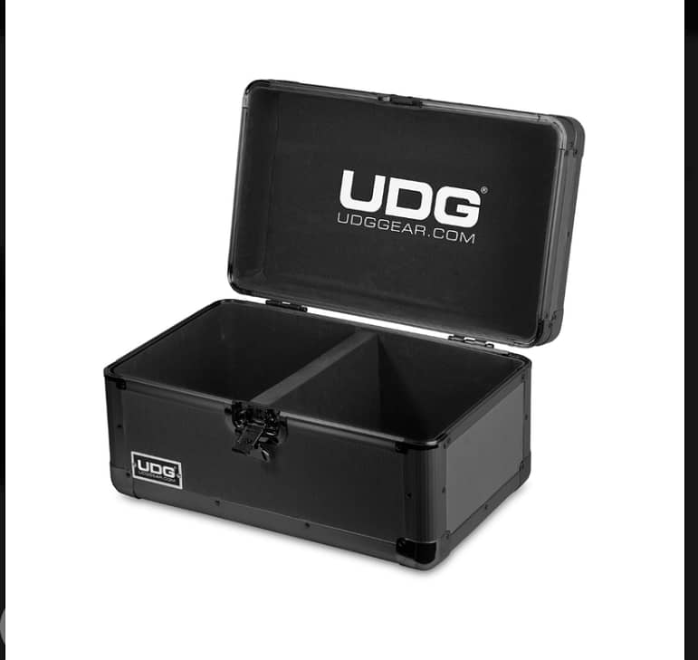 UDG Ultimate Pick Foam 7" Record Case 200 Vinyl, Black 2