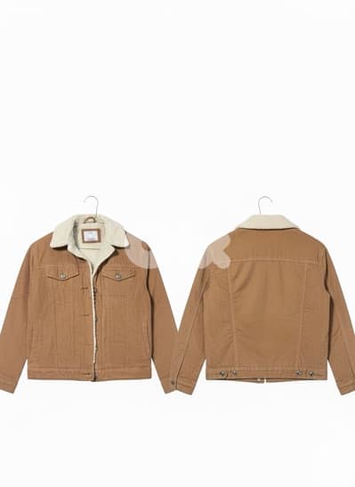 jacket bershka inside fur , size XS/S