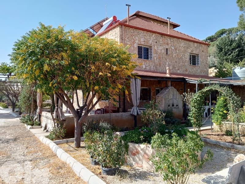 for sale - beautiful plot in Bednayel - للبيع ارض رائعة في بدنايل 3