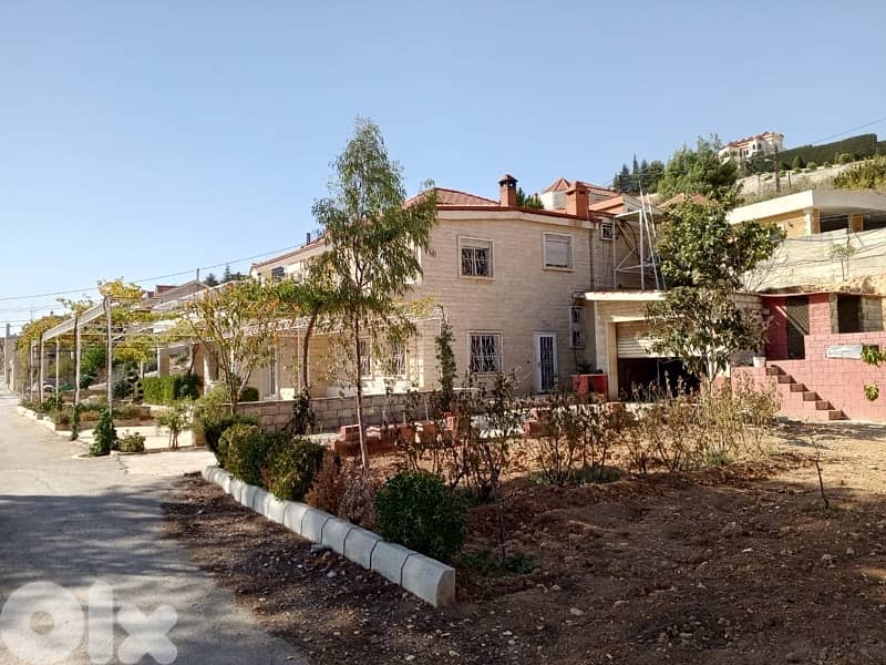 for sale - beautiful plot in Bednayel - للبيع ارض رائعة في بدنايل 12