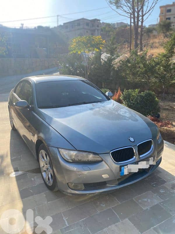 BMW series 3  E92 320I 0