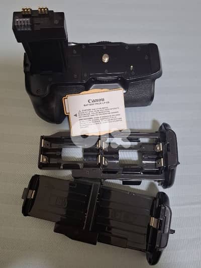 ORIGINAL CANON BATTERY PACK LP-E8 AND GRIP