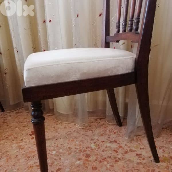 Antique wooden dining table & chairs 2