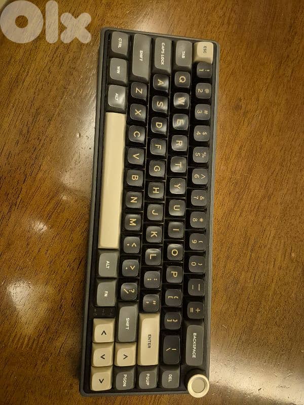 RK65 Gaming Keyboard 1