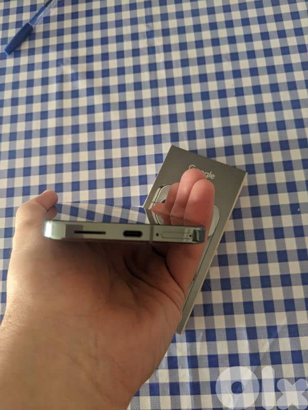 GOOGLE PIXEL 9 pro XL 5