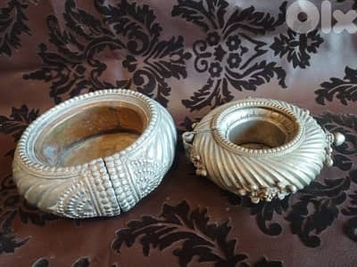 منفضتين أنتيك نحاس