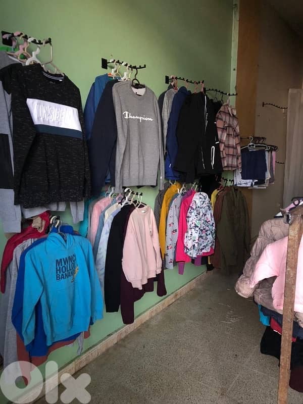 البسه أوروبيه مع الستندات وتعاليق 3