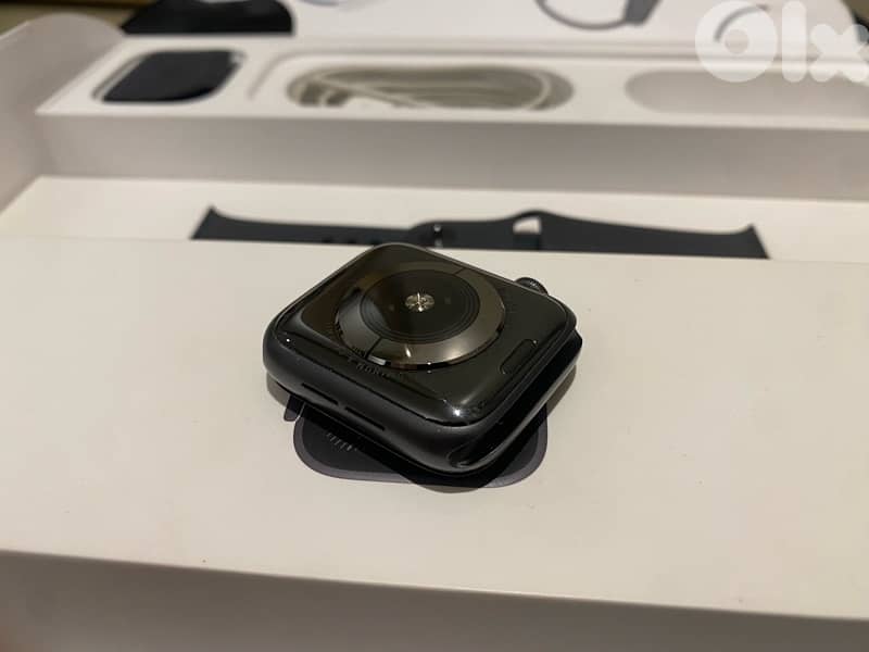 Apple watch series 5 2