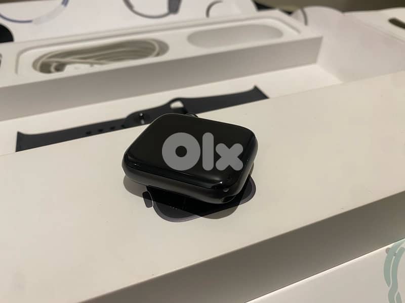 Apple watch series 5 3