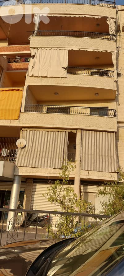 شقة ٣ غرف نوم في موقع مميز - دوحة عرمون