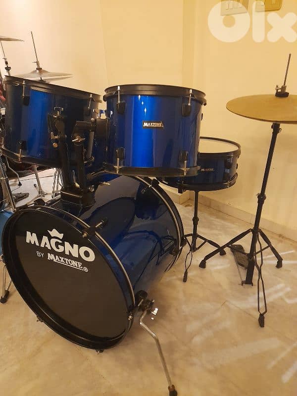 Maxton drums 0