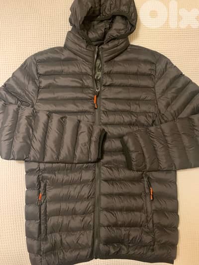 black puffer jacket