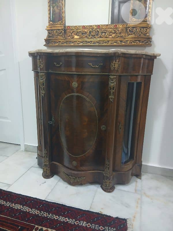 consol with mirror 1