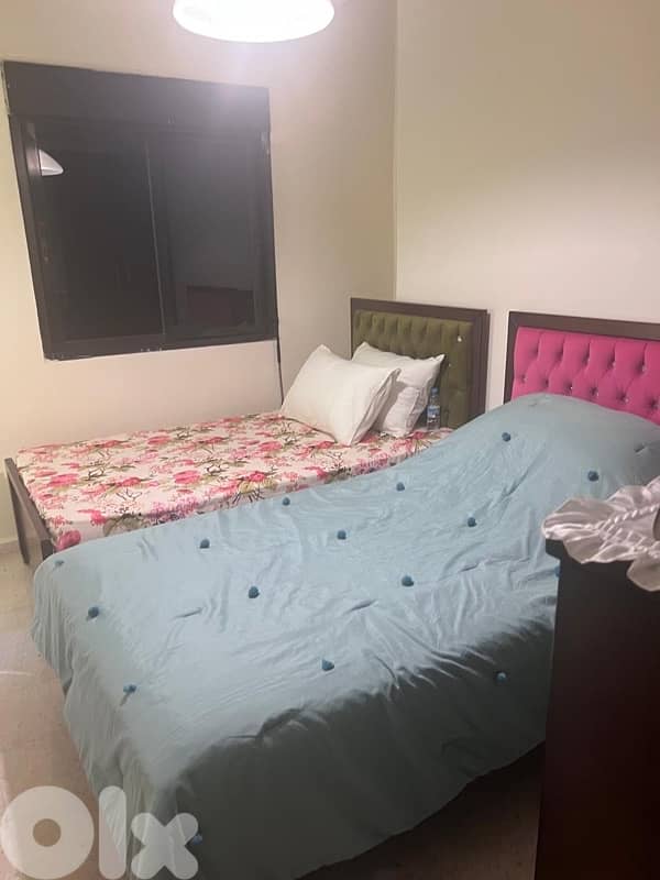 full living room and bedroom 0