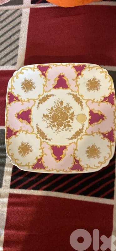 تحفة فرنسية أصلية من توقيع Limoges – صحن بورسلان مذهّب نادر 0