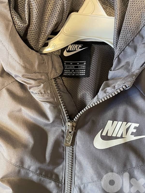 Nike jackets 5-6 years 4
