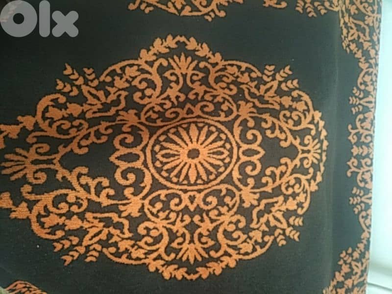 Thin twin carpets - Not Negotiable 2