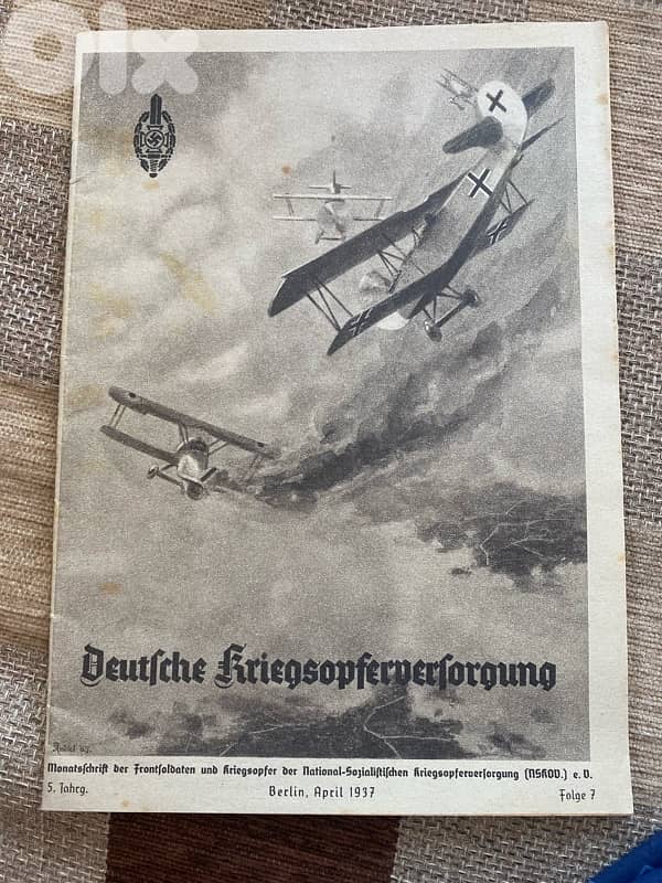 مجلة الماني نازي تحتوي مجموعة كبيرة من صور هتلر وقيادات نازية ١٩٣٧ 1