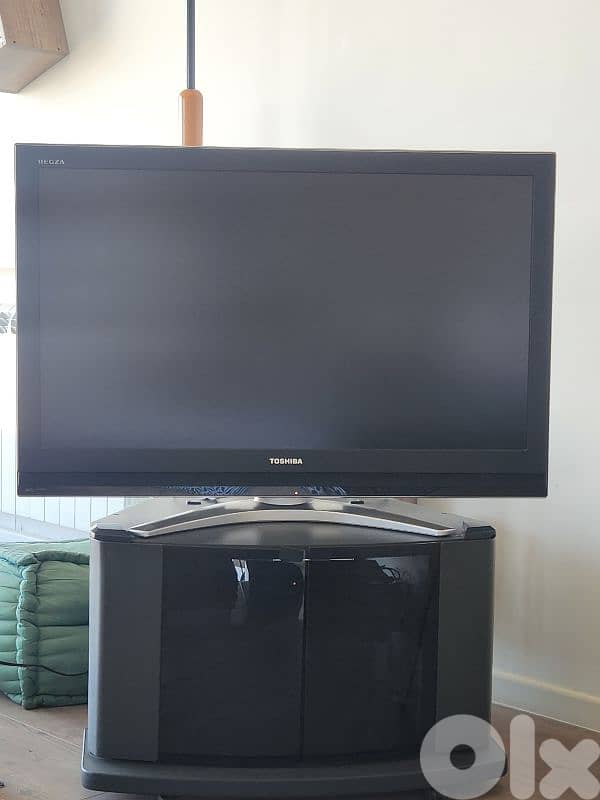 Toshiba 45 inch almost new 0