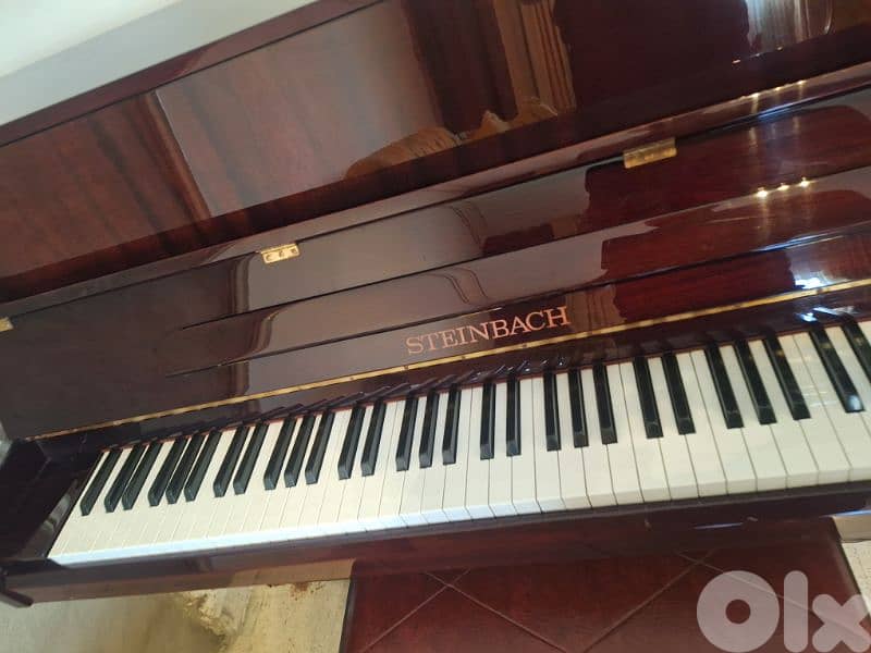 piano steinbach Germany 3 pedal tuning warranty like new 1