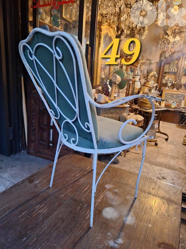 مجموعة كراسي فيرفورجي انتيك من الروائع تصميم مميز سعر لقطة 0