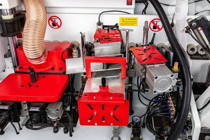 edgebander مكنة تقشيط pvc lamaica لاميكا 5