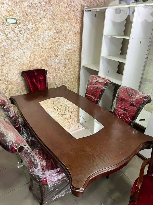 أوضة سفرة خشب زان مستعملة بحالة ممتازة 3