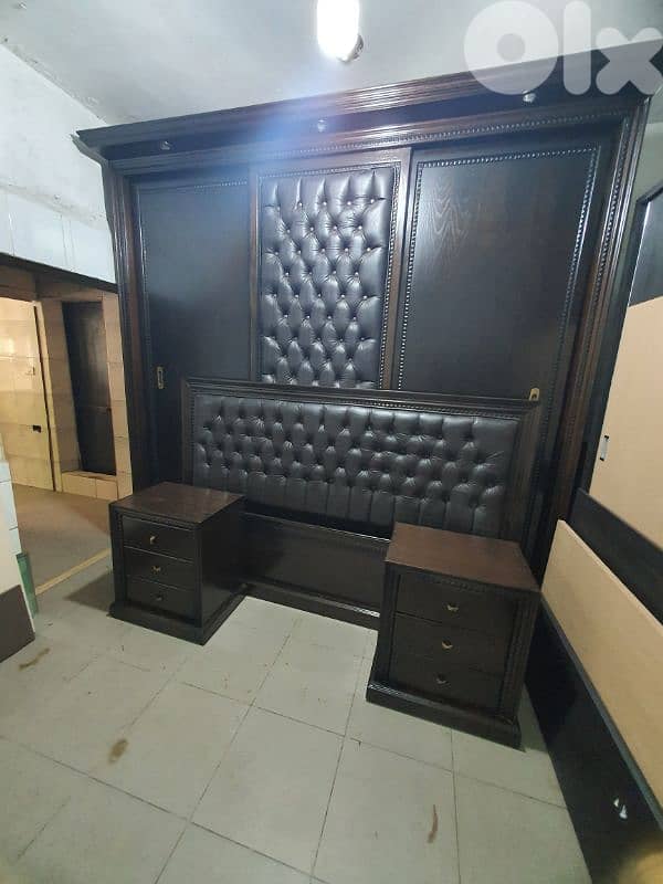 أوضة نوم خشب زان و لاتي مستعملة شبه جديدة 5