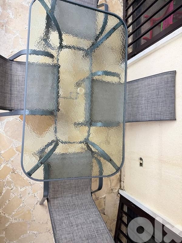 outdoor Table and chairs 2