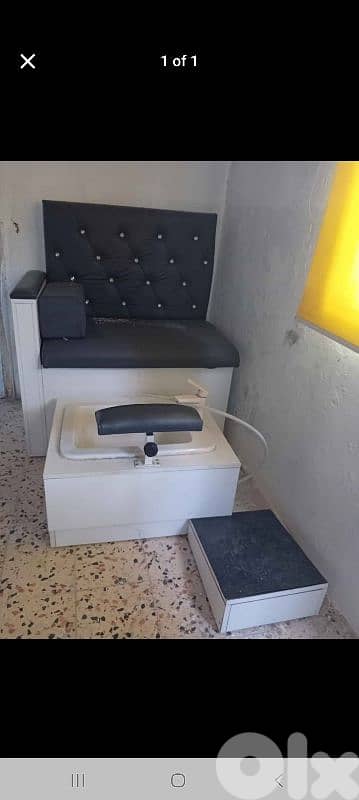 pedicure chair