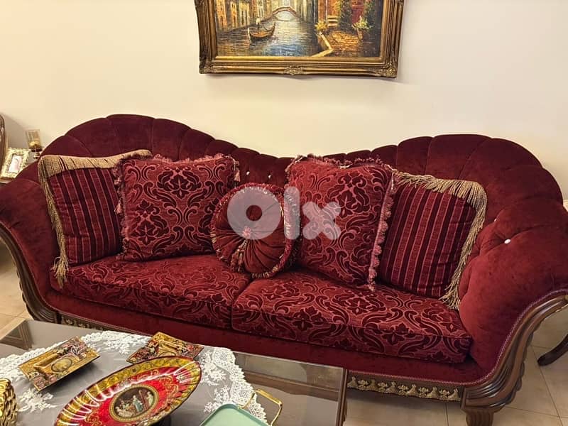 Big couch + 2 arm chair 0