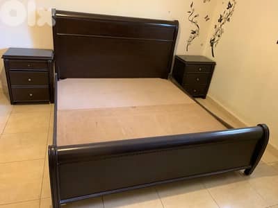 غرفة نوم للبيع