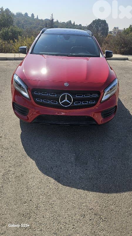 Mercedes-Benz- GLA 250 model  2019  Clean Carfax 0