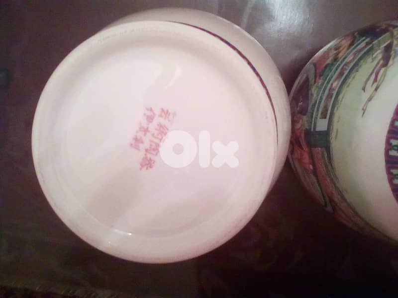 Chinese porcelain vases 2