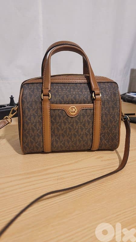 Michael Kors Travel Small Duffle bag - used - like new 0