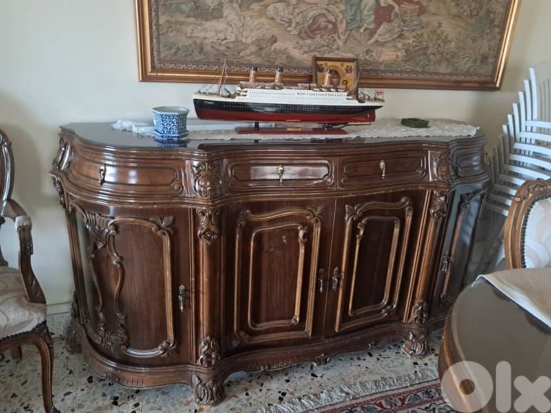 Vintage Dining room 0