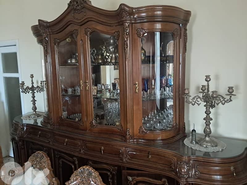 Vintage Dining room 1