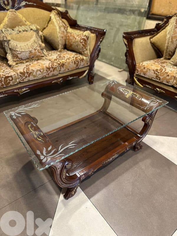 طقم كنبايات حفر خشب زان اربع قطع وطاولة 10