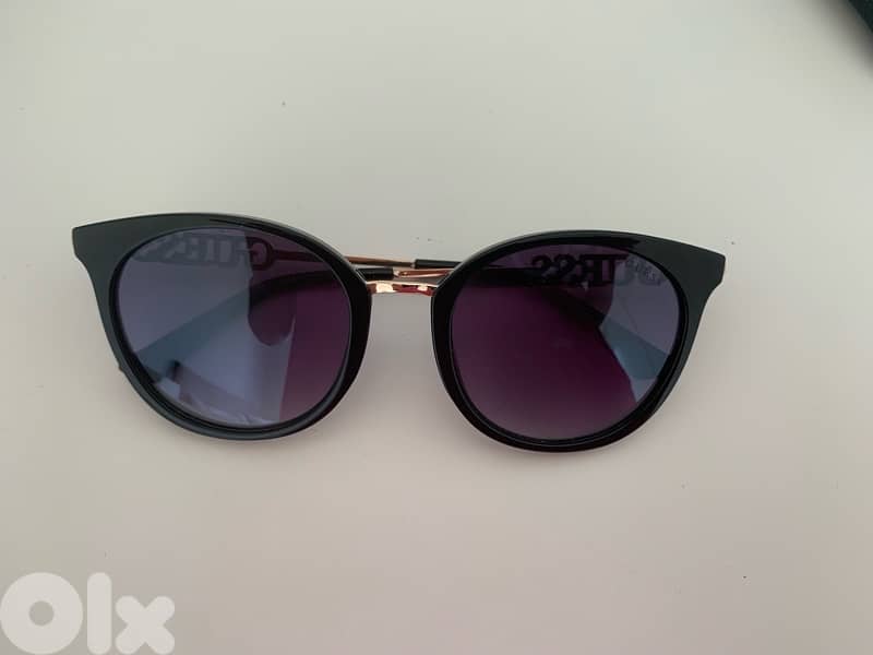 sunglasses Guess authentic 0
