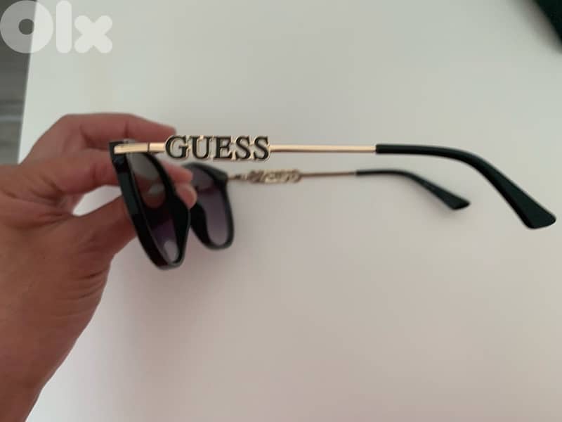 sunglasses Guess authentic 1