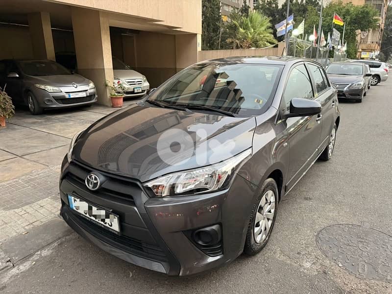 Toyota Yaris 2016 hatchback 0
