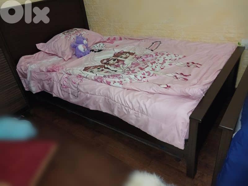 Full bedroom like new 1