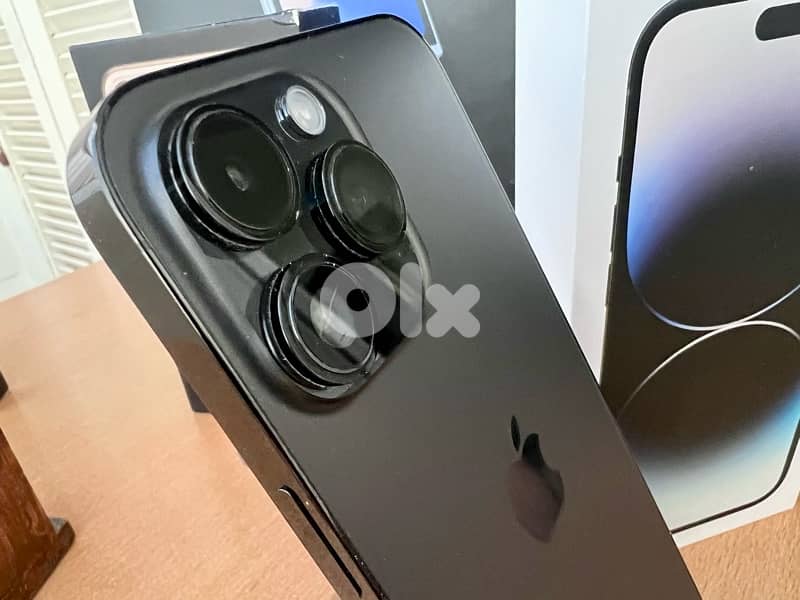 iPhones (Used, Not Refurbished) 11