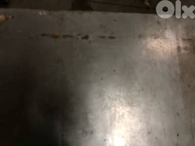 طاولات صناعية